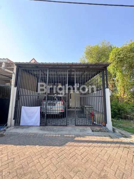 image 5 MENIT KE UPN, GUNUNG ANYAR SEMI FURNISHED (1)