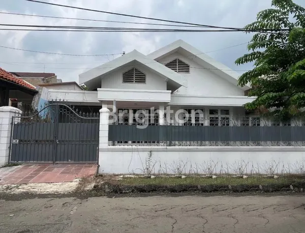 image RUMAH TERAWAT DHARMAHUSADA MANYAR SURABAYA ROW JALAN 2 MBL LONGGAR (1)