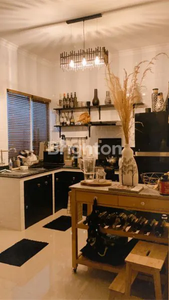 image TAKE OVER RUMAH SIAP HUNI DI BEKASI (4)