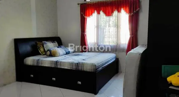 image RUMAH HOOK STRATEGIS 160M DARI JALAN RAYA SOEKARNO HATTA (5)