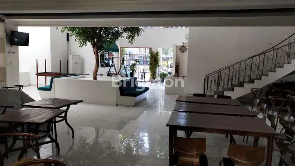 image EX RESTO STRATEGIS JEMURSARI 800M² (3)