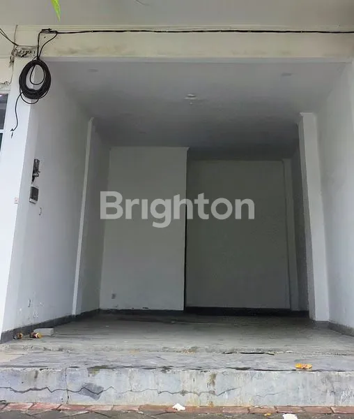 image SHOP FOR RENT BRAWA (38 M2) IMB (3)