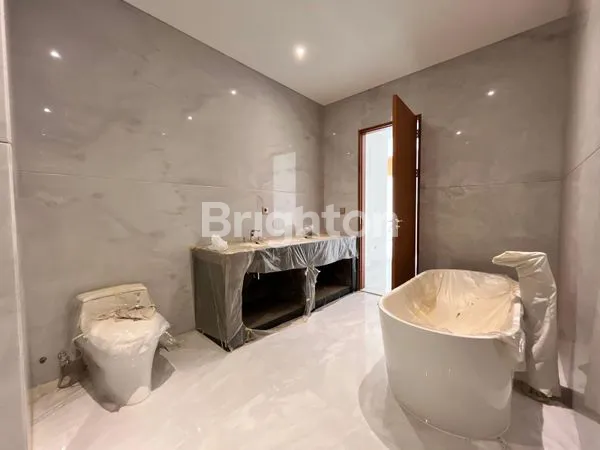 image HUNIAN PREMIUM HANYA ADA 15 UNIT DI UMALAS (8)