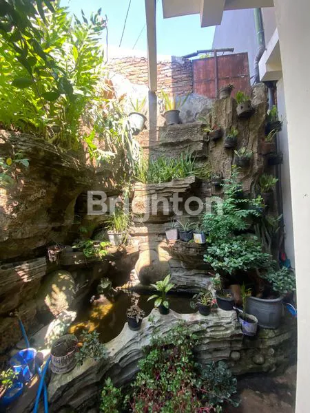 image RUMAH + KOS + KANTOR STRATEGIS DI KLOJEN, MALANG – DEPAN JALAN BESAR (5)