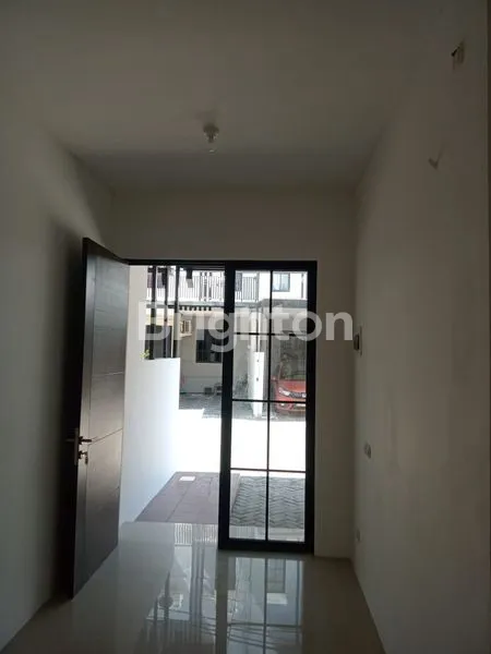 image RUMAH BARU REGENCY ONE 3KT LOKASI STRATEGIS (5)