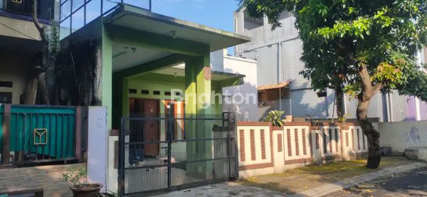 image RUMAH 3 LANTAI DI DUTA BINTARO, STRATEGIS (1)