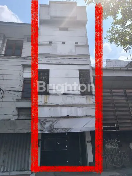 image DIJUAL RUKO STRATEGIS DI TENGAH KOTA SOLO, COCOK UTK SEGALA USAHA, HANYA 1 MENIT KE JALAN SLAMET RIYADI!! (2)