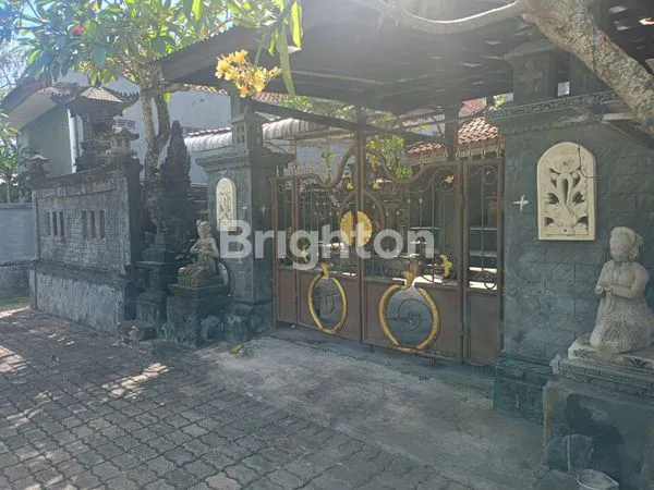 image RUMAH 4 KT + TOKO STRATEGIS DI BENOA, DEKAT TUGU NGURAH RAI – NUSA DUA (8)