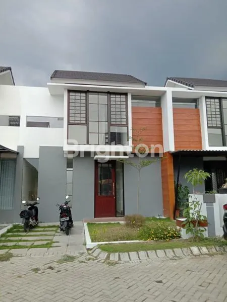 image SHOJILAND RUMAH 2 LANTAI, HARGA DIBAWAH PASAR SIAP HUNI (7)