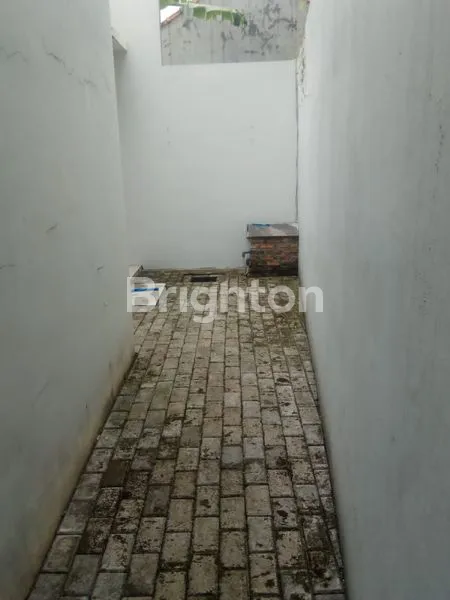 image RUMAH DIJUAL & DISEWAKAN DI TANJUNG BARAT – SIAP HUNI, AKSES MUDAH, HARGA TERJANGKAU (8)