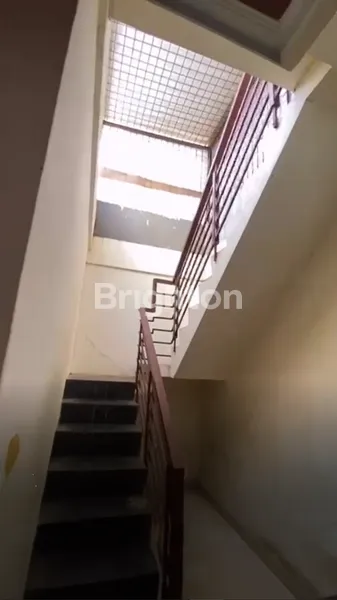 image RUMAH KOST EKSKLUSIF DI TANJUNG DUREN, LOKASI STRATEGIS, POTENSI PASIF INCOME MENJANJIKAN! (2)