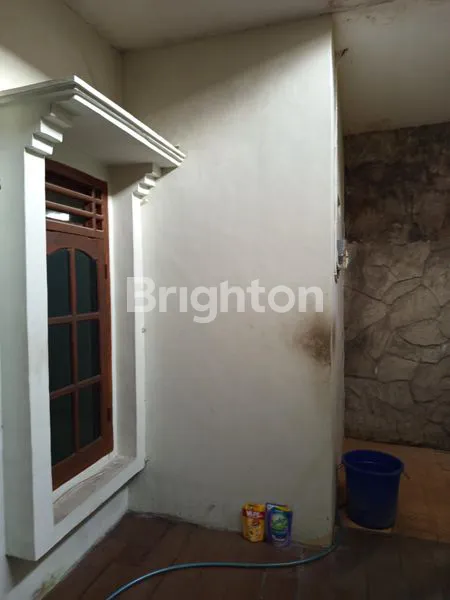 image RUMAH TENGAH KOTA LOKASI JALAN GALUNGAN SEMARANG BARAT (3)