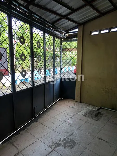 image RUMAH TENGAH KOTA LOKASI JALAN GALUNGAN SEMARANG BARAT (5)