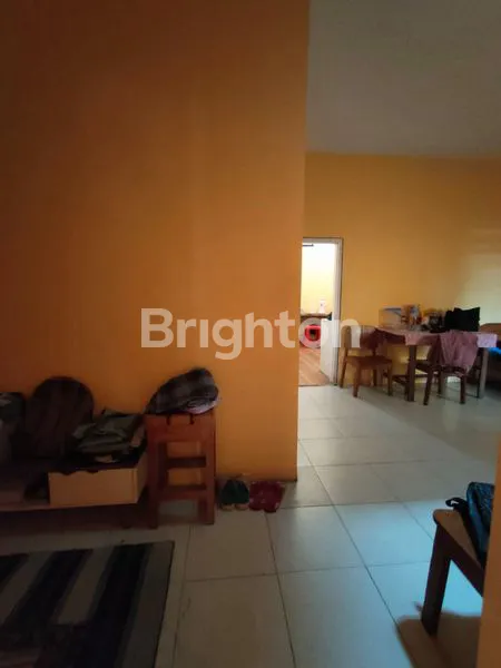 image RUMAH LUAS DENGAN 3 KT SHM 160M² DI PAKISAJI (6)