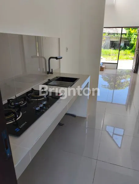 image RUMAH BARU SIAP HUNI MODERN DAN MINIMALIS PALM HILLS BALIKPAPAN (5)