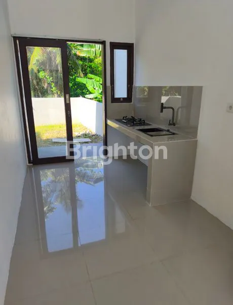 image RUMAH BARU SIAP HUNI MODERN DAN MINIMALIS PALM HILLS BALIKPAPAN (4)