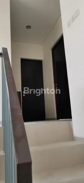 image RUMAH FIRST STONE KONDISI BAGUS SIAP HUNI TANGERANG - BANTEN\N (3)