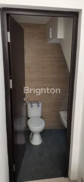 image RUMAH FIRST STONE KONDISI BAGUS SIAP HUNI TANGERANG - BANTEN\N (6)