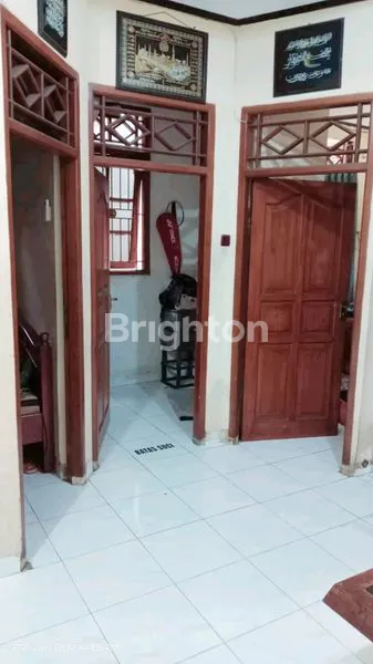 image RUMAH PRIBADI + KONTRAKAN 2 PINTU DI JAKARTA SELATAN (KEBAYORAN LAMA) (6)