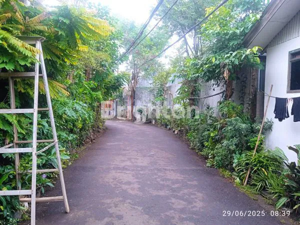 image RUMAH PRIBADI + KONTRAKAN 2 PINTU DI JAKARTA SELATAN (KEBAYORAN LAMA) (2)