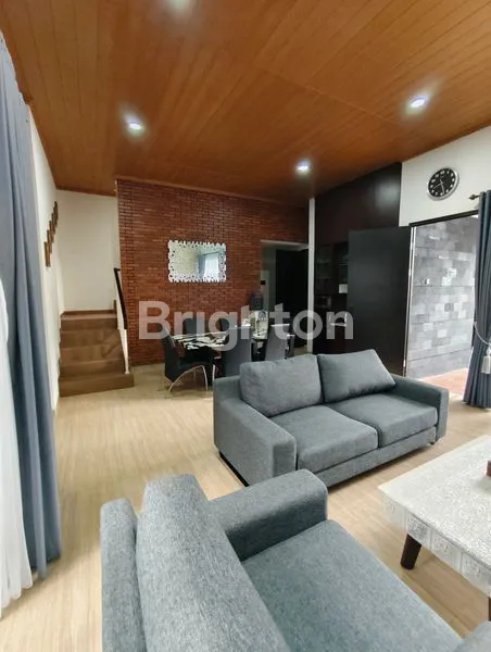 image RUMAH MEWAH FULL FURNISHED SELANGKAH CLUB HOUSE HYARTA LOKASI MAGUWOHARJO DEPOK SLEMAN YOGYAKARTA (8)