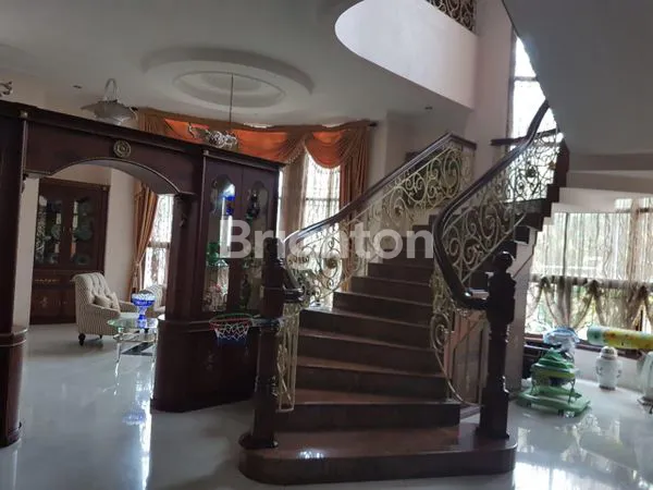 image VILLA LUAS DAN MEWAH DI TAMAN SETIA BUDI INDAH (TASBI) 7KT (1)