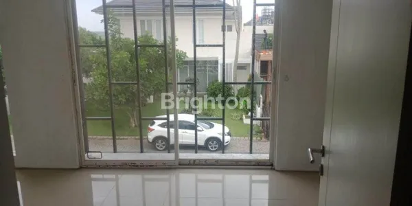 image SIAP HUNI RUMAH ROYAL RESIDENCE PERUMAHAN ELIT SURABAYA BARAT, DEKAT PUSAT PERBELANJAAN  (5)