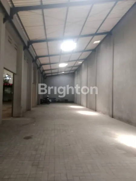 image BANGUNAN KOMERSIL RAYA DEMAK COCOK UNTUK SHOWROOM ATAU GUDANG  (2)