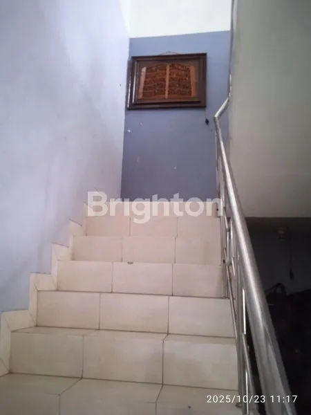 image RUMAH DISEWAKAN 2 LANTAI PINGGIR JALAN BESAR (5)