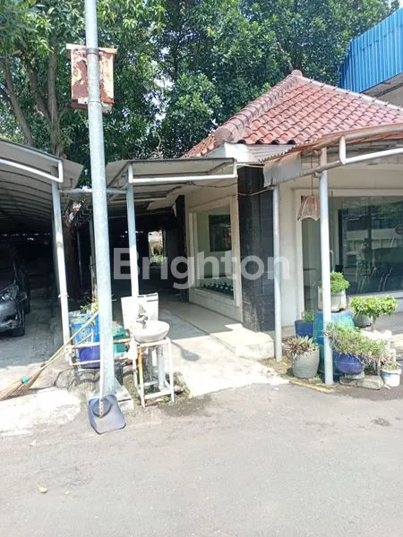 image GUDANG EKS PABRIK GARMENT SIAP PAKAI, LOKASI STRATEGIS JALAN RAYA, KOTA TANGERANG (7)