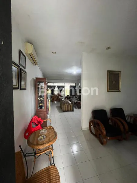 image RUMAH MEWAH SIAP HUNI (2)