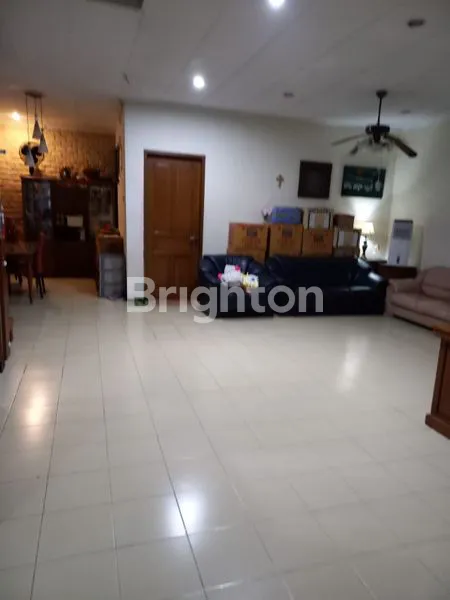 image RUMAH SIAP HUNI LT 180 SHM SURABAYA (6)