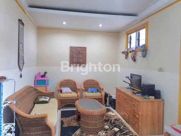 image RUMAH 3 LANTAI LT 120 DI PERMATA PAMULANG (2)