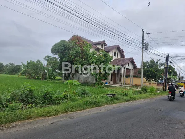 image TANAH LUAS 699M² BONUS RUMAH DI SLEMAN (2)