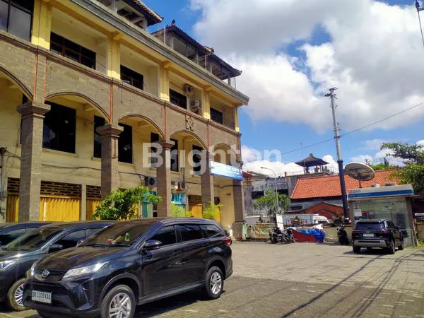 image RUKO 3 LANTAI DI JALAN COKROAMINOTO (1)