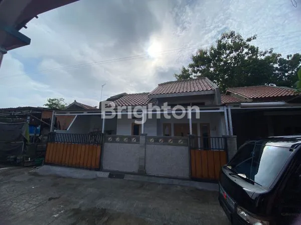 image RUMAH NYAMAN DI KAWASAN PADAT PENDUDUK (1)