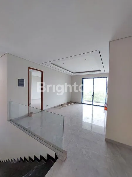 image RUMAH MEWAH BARU 2 LANTAI PAKUWON INDAH, SURABAYA BARAT. DEKAT PAKUWON MALL - GRAHA FAMILI - CITRALAND - RAYA MAYJEND JONOSEWOJO - NATIONAL HOSPITAL SURABAYA - DARMO PERMAI, DLL. (3)