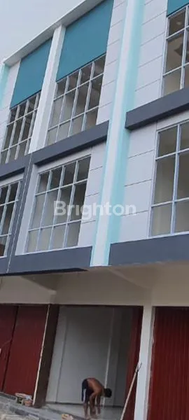 image RUKO BARU, LOKASI AREA KOMERSIAL, DEKAT CITRALAND, BEBAS BANJIR (1)