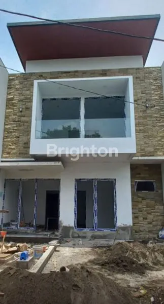 image DIJUAL RUMAH 2 LANTAI BARU GRESS MINIMALIS DI BUKIT PALMA (2)