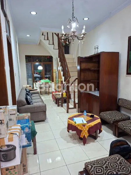 image RUMAH KAKAP RAWAMANGUN 3KT FULL FURNISH (2)