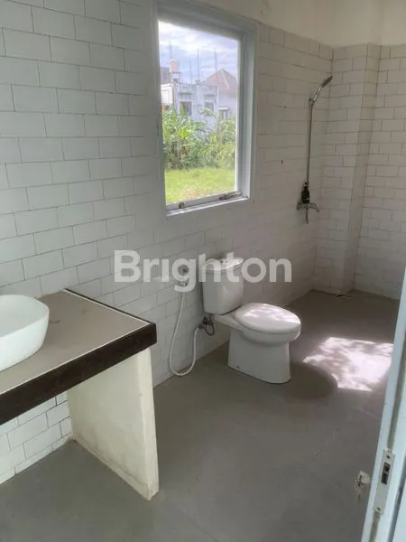 image VILLA MEWAH MUNGGU 3KT KOLAM RENANG (8)