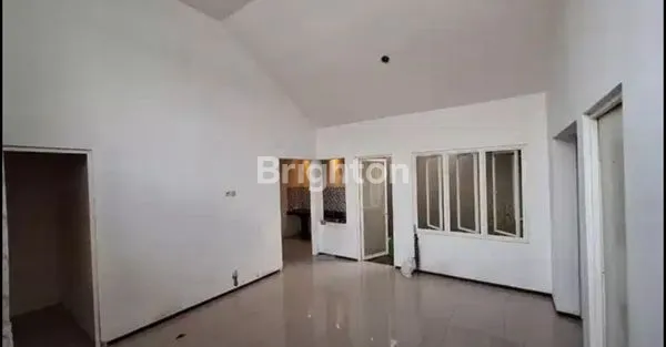 image RUMAH SURYA GARDEN SEMI FURNISH  (3)