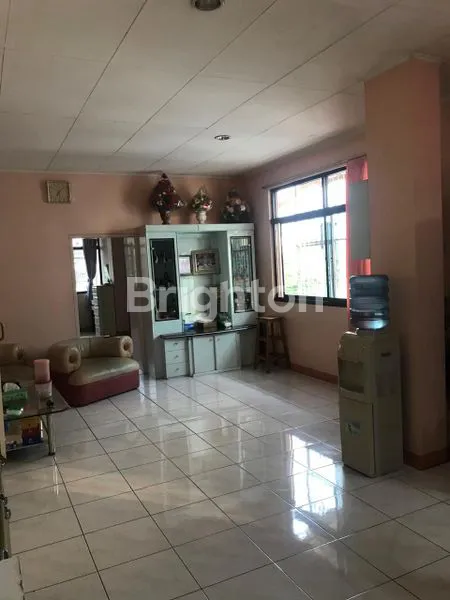 image RUKO STRATEGIS HARGA TERJANGKAU & SIAP HUNI DI PADEMANGAN JAKUT. (3)