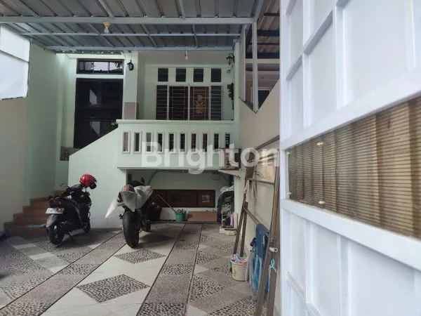image RUMAH DURI KEPA KEBON JERUK JAKARTA BARAT (1)