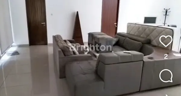 image RUMAH HOOK LUAS DI PONDOK HIJAU, LT 252M² (3)
