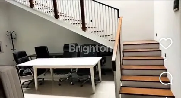image RUMAH HOOK LUAS DI PONDOK HIJAU, LT 252M² (2)