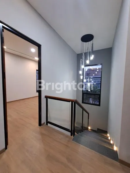 image GRIYA LOKA BSD, 2 LANTAI SEMI-FURNISHED (5)