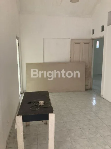 image RUMAH HOOK PURI SURYA JAYA CLUSTER TAMAN PARIS, GEDANGAN SIDOARJO (3)