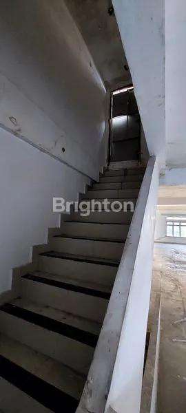 image RUKO 2 PINTU STRATEGIS DEKAT SKA MALL & LIVING WORLD (5)