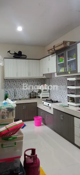 image RUMAH SEWA FULL FURNISHED 2LT FASILITAS ISTIMEWA BAGI KELUARGA (2)
